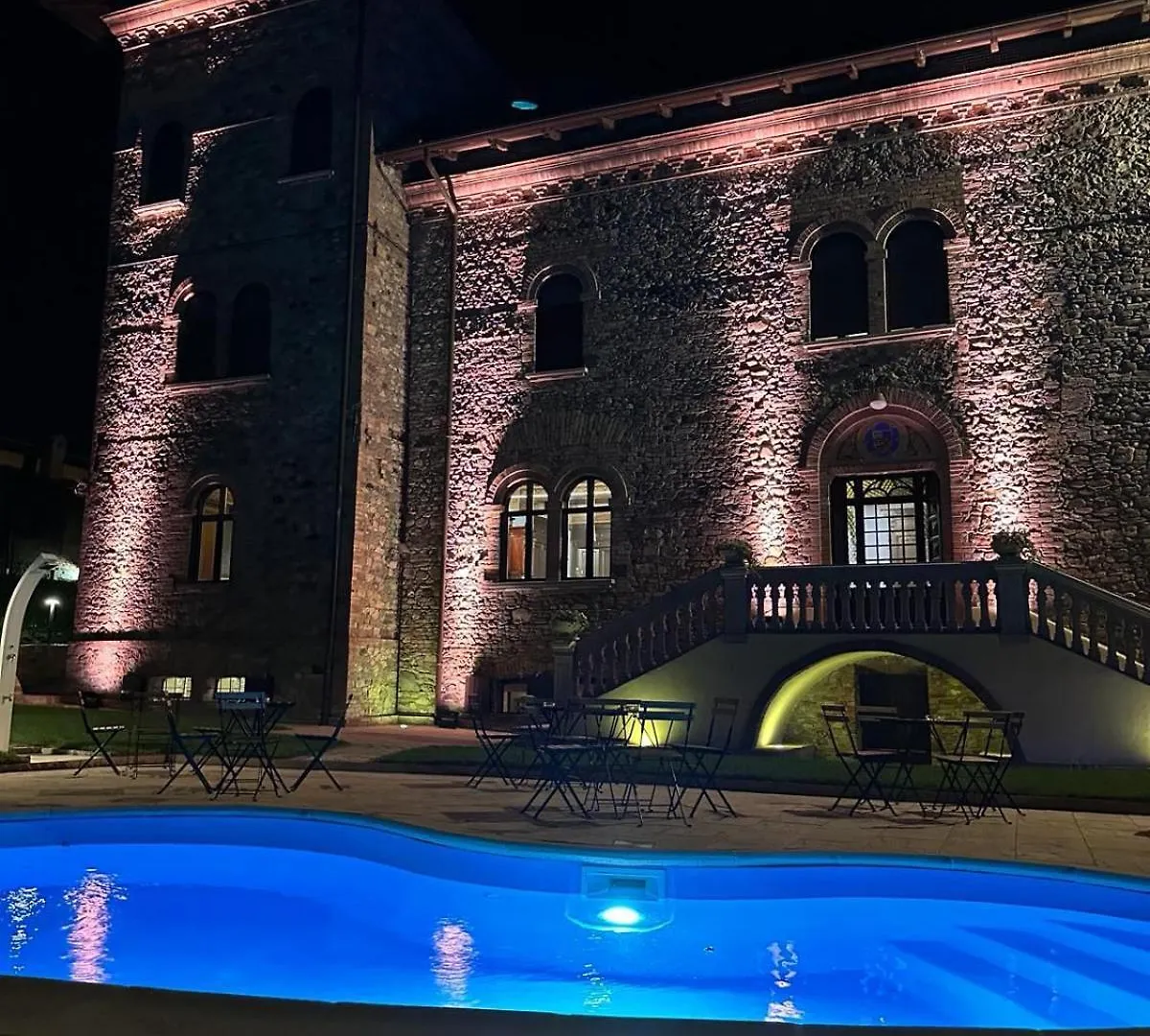 Tenuta Il Poggio - Luxury B&B Felegara Bed & Breakfast