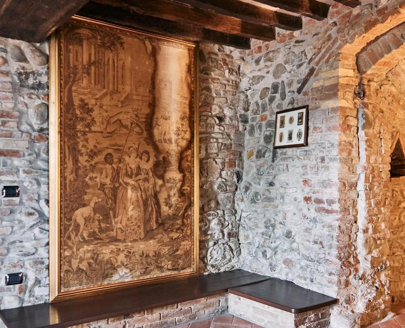 Tenuta Il Poggio - Luxury B&B Felegara