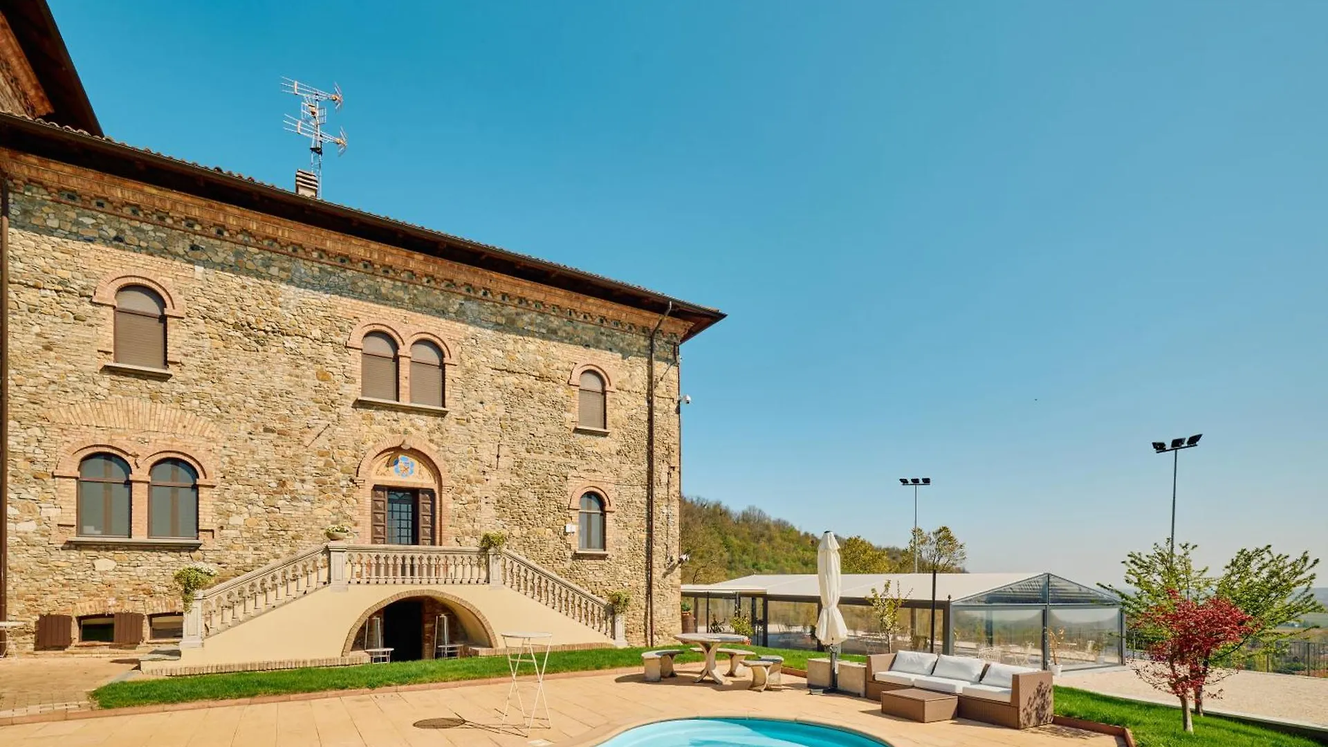 Tenuta Il Poggio - Luxury B&B Felegara