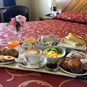 Hotel Mh Fiera, Piacenza