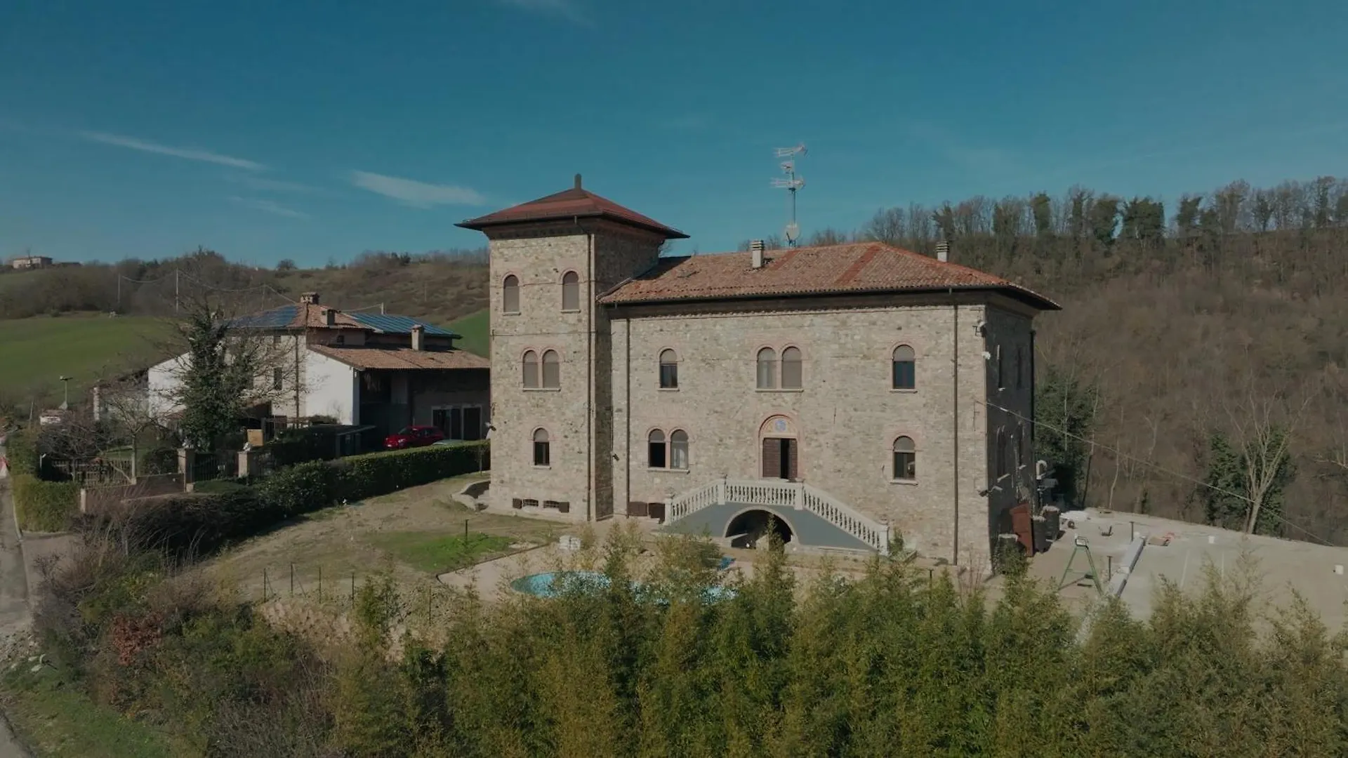 Felegara Tenuta Il Poggio - Luxury B&B